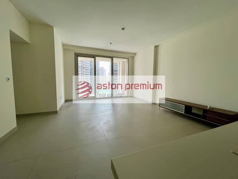 Largest Corner Unit|Opera View|Bright and Spacious Largest Corner Unit|Opera View|Bright and Spacious