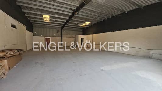 Warehouse for Rent in Al Quoz, Dubai - Clean Activity | 15kW | Well-Maintained