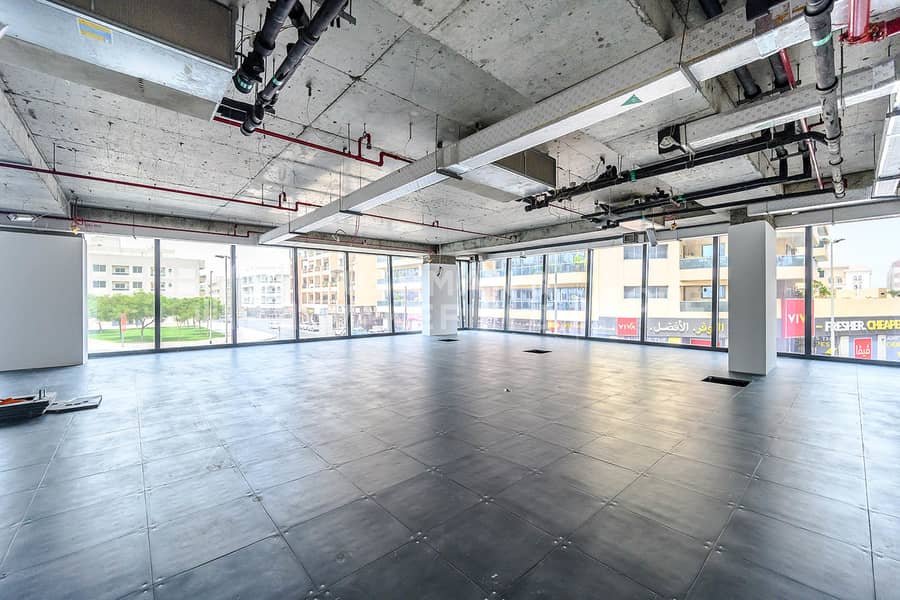 Semi Fitted | Prime Location | Ample Parking Semi Fitted | Prime Location | Ample Parking