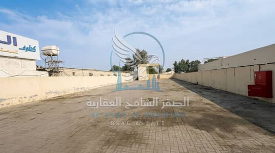 Mixed Use Land para en Alquiler en Industrial Area, Sharjah - yard-property-sharjah. jpeg