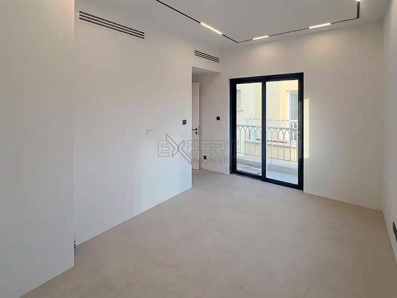 8 Image 8