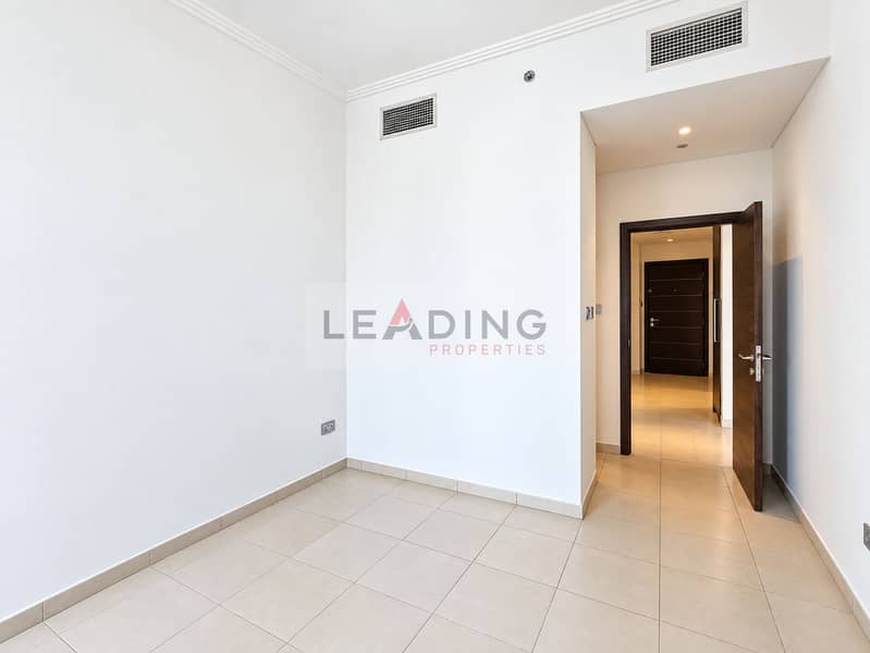 9 Pristine apartment interior with open doorway. png