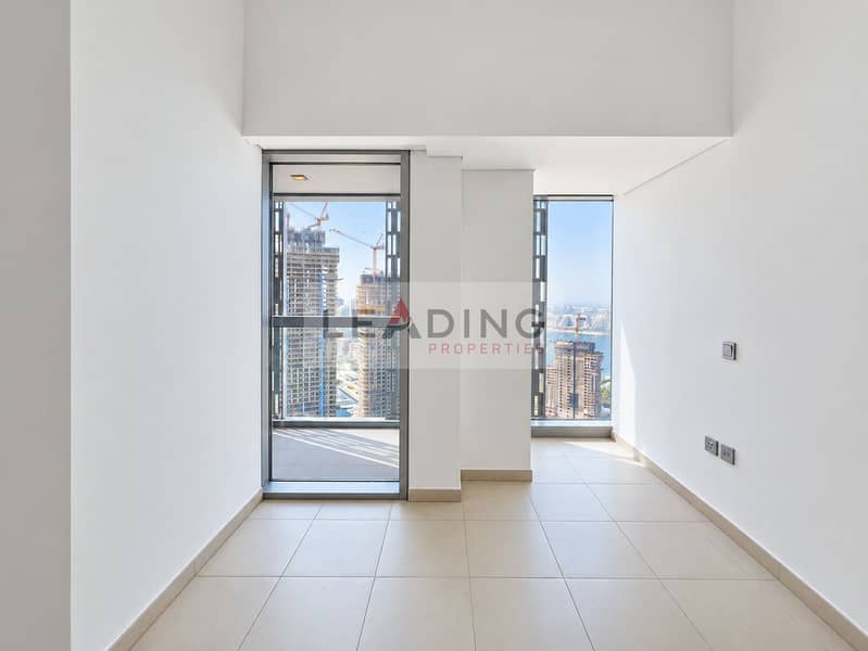 19 Pristine Room With Skyline View. png
