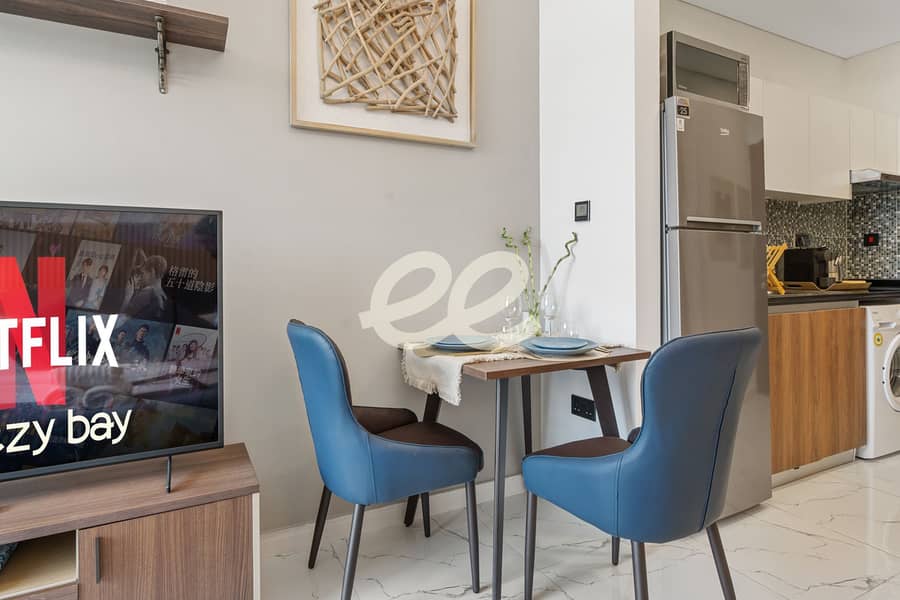 7 Dining Area 1. jpg
