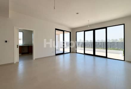 4 Bedroom Townhouse for Sale in Jebel Ali Village, Dubai - Next to Amenities | Single Row | Middle Unit