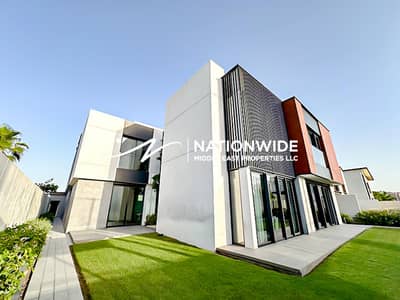 5 Bedroom Villa for Sale in Saadiyat Island, Abu Dhabi - Invest Now|Elegant 5BR|Premium Living|Prime Area 5 Bedroom Villa for Sale in Saadiyat Island, Abu Dhabi - Invest Now|Elegant 5BR|Premium Living|Prime Area