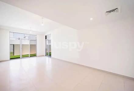 3 Bedroom Townhouse for Sale in Dubai South, Dubai - Next To Beach | Single Row | Mid Unit