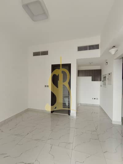 Studio de  à à louer à Dubai Land Residence Complex (DLRC), Dubai - WhatsApp Image 2026-09-15 at 15.19. 10 (2). jpeg