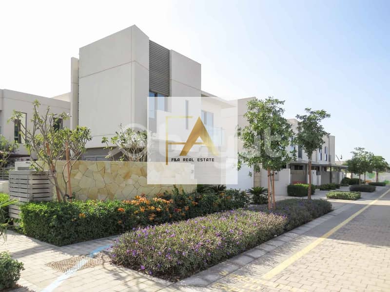 Luxurious 3bed Villa| Payment Plan| No Commission Luxurious 3bed Villa| Payment Plan| No Commission
