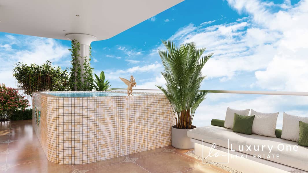 16 BALCONY 002. jpg