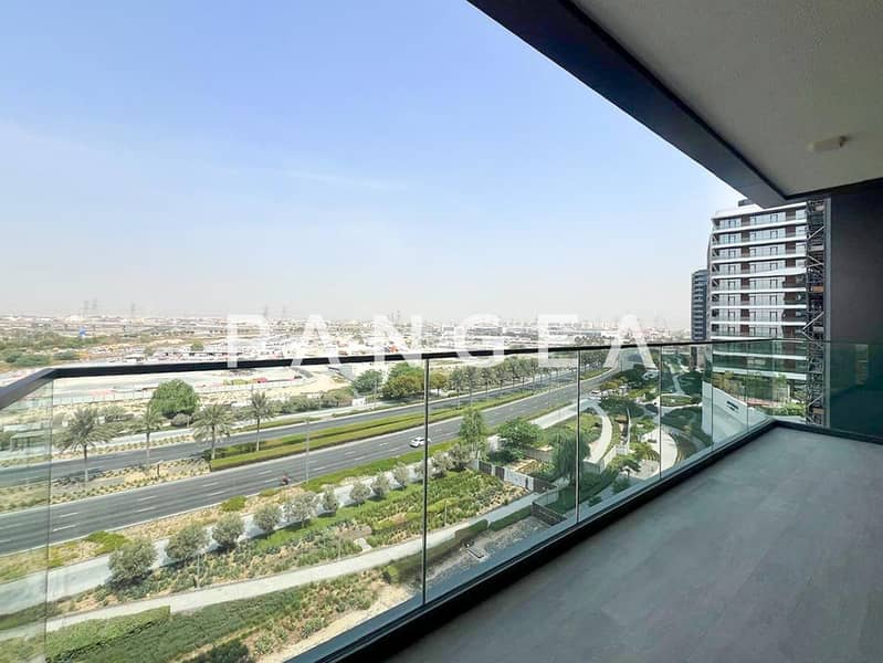 Unobstructed View I Mid Floor | Kitchen Equipped Unobstructed View I Mid Floor | Kitchen Equipped