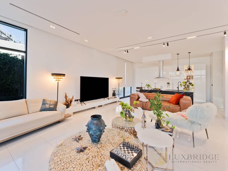 Villa in Nad Al Sheba Gardens,Nad Al Sheba Gardens 1, 4 schlafzimmer, 18000000 AED - 16519397 Villa in Nad Al Sheba Gardens,Nad Al Sheba Gardens 1, 4 schlafzimmer, 18000000 AED - 16519397
