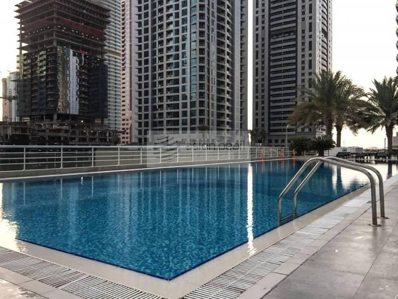 Spaciously Beautiful 1BR Apartment in Dubai Marina Spaciously Beautiful 1BR Apartment in Dubai Marina