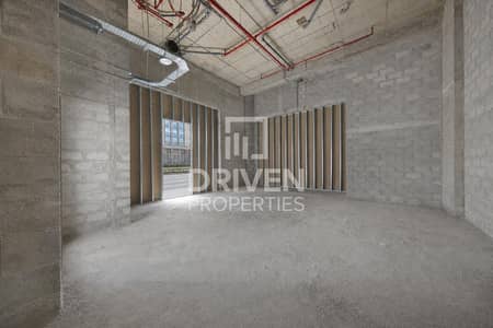 Shop for Rent in Al Wasl, Dubai - Vacant Retail | Amazing Canal View | 4 Cheques Shop for Rent in Al Wasl, Dubai - Vacant Retail | Amazing Canal View | 4 Cheques