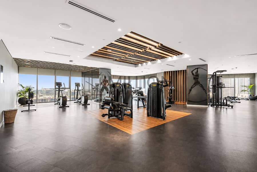 28 Paramount Midtown 9. jpg