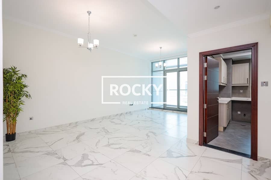 2 Business Bay - Art 18 - Unit 605 -0671. JPG