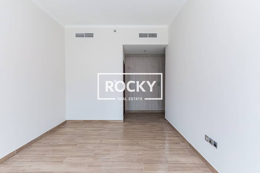 16 Business Bay - Art 18 - Unit 401 -6128 - Copy. JPG