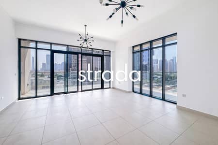 2 Bedroom Apartment for Rent in The Hills, Dubai - Corner Unit | Well Maintained | Vacant