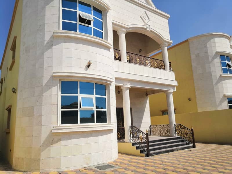 Villa for sale in the emirate of Ajman super deluxe finishing