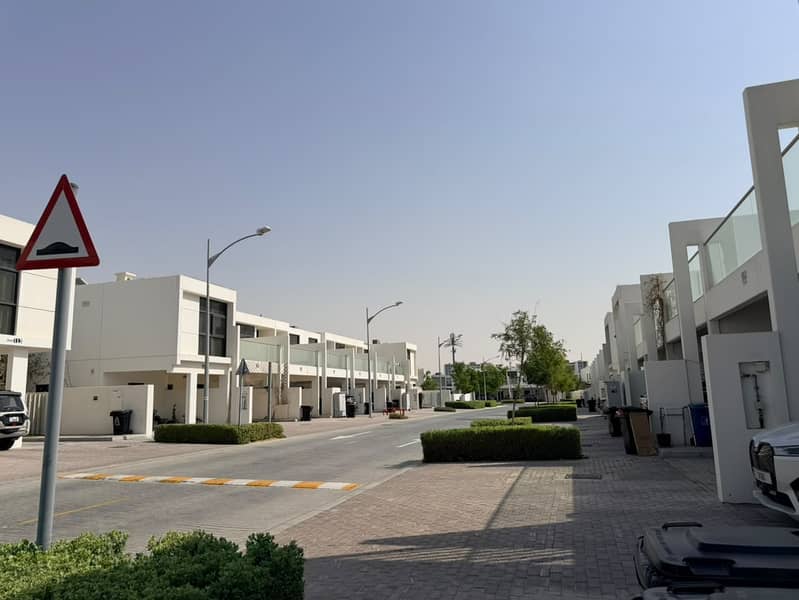 6 WhatsApp Image 2026-09-15 at 3.01. 13 PM. jpeg