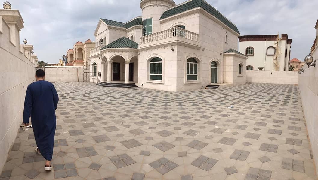 Villa for sale, residential, commercial, third, from Sheikh Ammar Street, super deluxe finishing