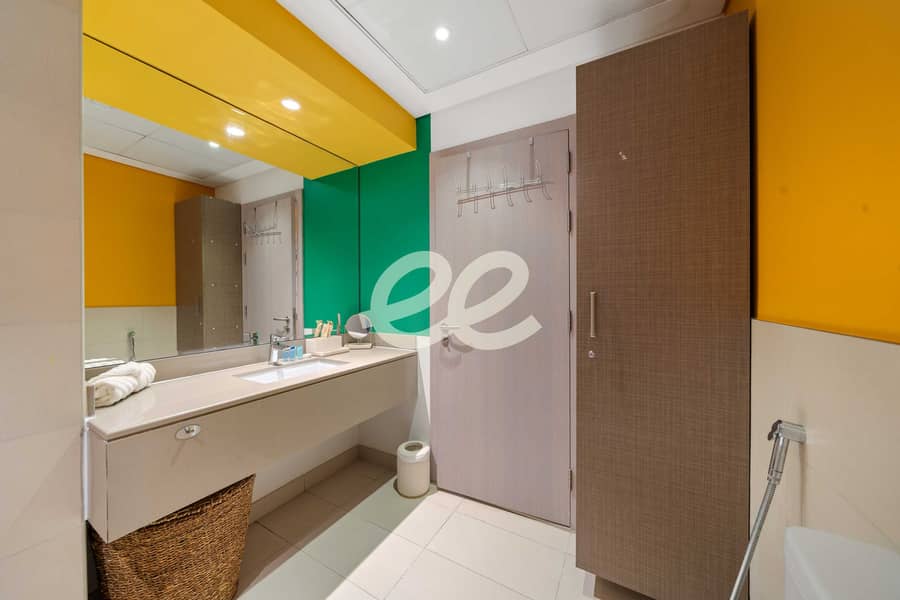 9 Washroom 2. jpg