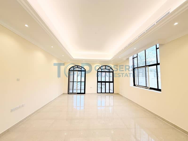 Villa a Zakhir,Ramlat Zakher, 5 camere da letto, 120000 AED - 16522866 Villa a Zakhir,Ramlat Zakher, 5 camere da letto, 120000 AED - 16522866
