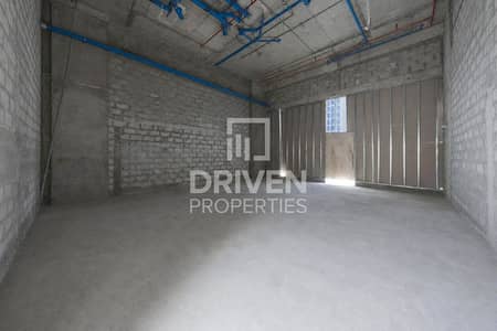 Shop for Rent in Al Wasl, Dubai - Prime Location | Vacant Shop and Spacious Shop for Rent in Al Wasl, Dubai - Prime Location | Vacant Shop and Spacious