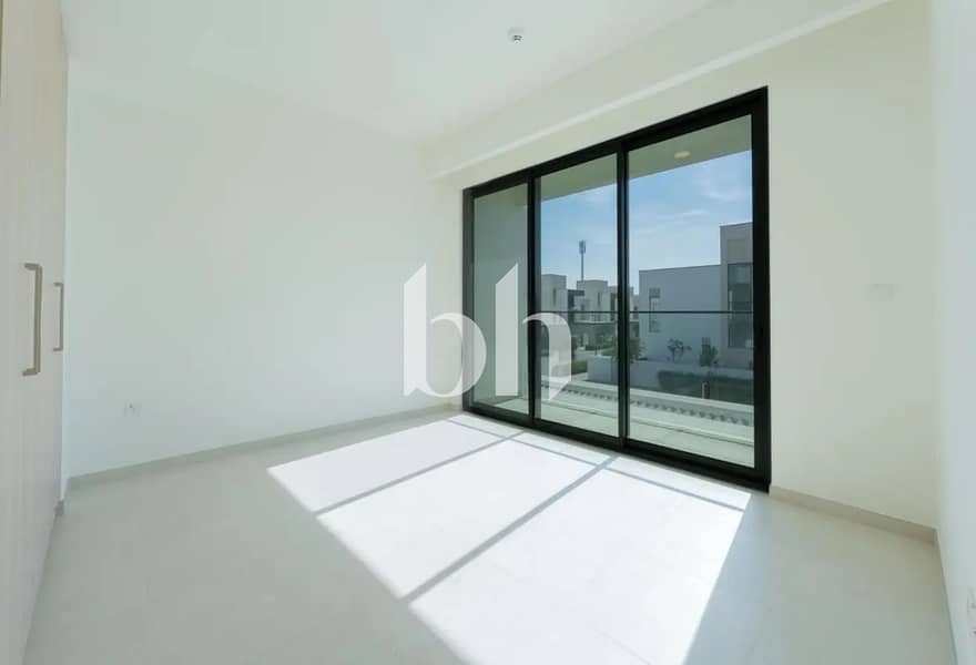 10 Images Image Img