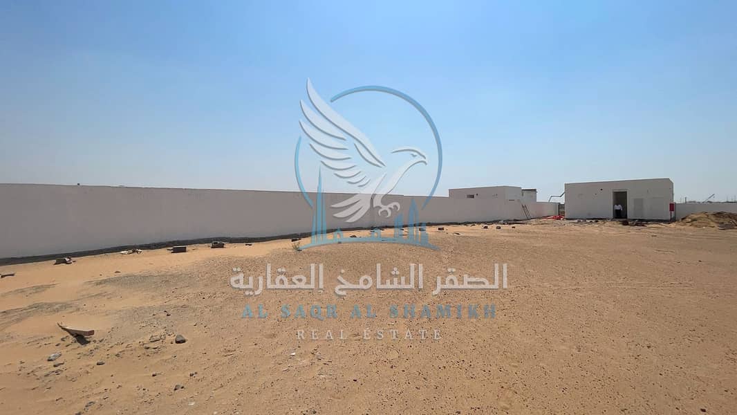 4 yard-for-rent-al-shargah-property-11. jpg