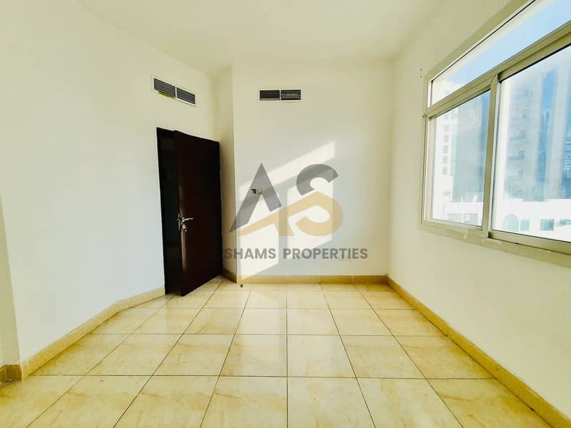 7 ad960cc4-e097-4da5-9e03-1053068afeb0. jpg