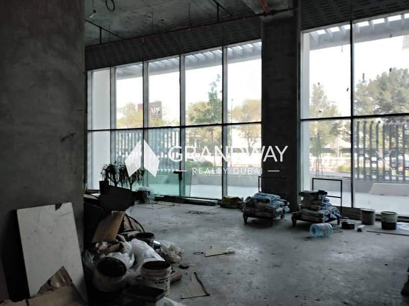 4 Spacious Shop I Ideal for Pharmacy, F&B & Wellness — photo 4