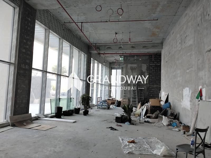 5 Spacious Shop I Ideal for Pharmacy, F&B & Wellness — photo 5