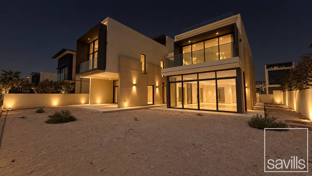 Prime Central location | Park Views | Vacant Prime Central location | Park Views | Vacant
