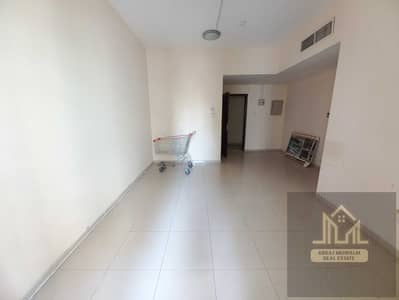 Appartement de 2 chambres à à louer à Al Mahatah, Sharjah - 1000502033. jpg