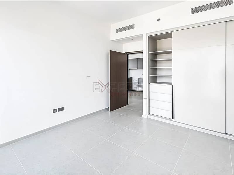 9 Image 9