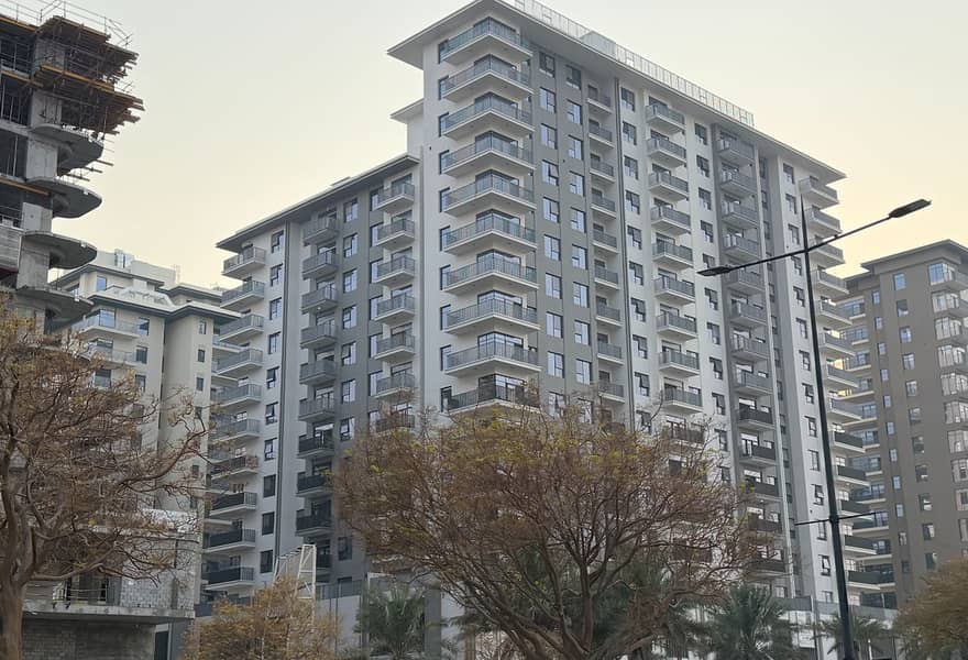 Accepting Mortgage I HO October I High Floor I 3BR Accepting Mortgage I HO October I High Floor I 3BR