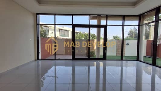3 Schlafzimmer Townhouse zum Miete in DAMAC Hills, Dubai - 06d3e093-977b-4307-a8a3-54ded16e9a2a. jpg 3 Schlafzimmer Townhouse zum Miete in DAMAC Hills, Dubai - 06d3e093-977b-4307-a8a3-54ded16e9a2a. jpg