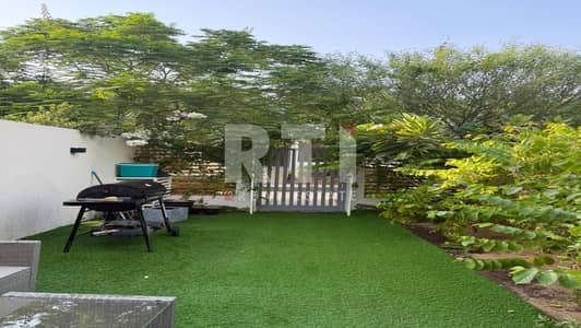 2 habitaciones Townhouse para en Alquiler en Rukan, Dubai - Image 1