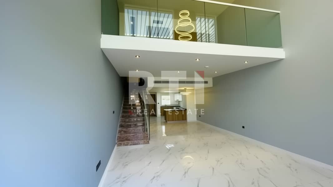 8 Image 8