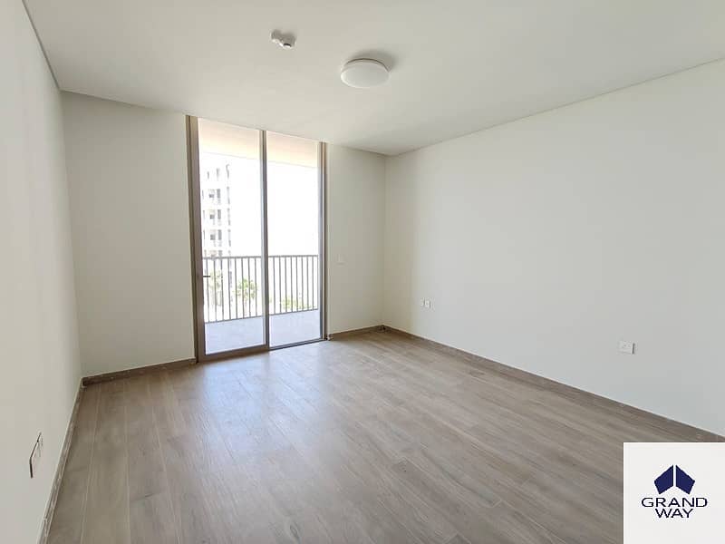 Full Golf View I Natural Daylight I Full Amenities — photo 1 Full Golf View I Natural Daylight I Full Amenities — photo 1