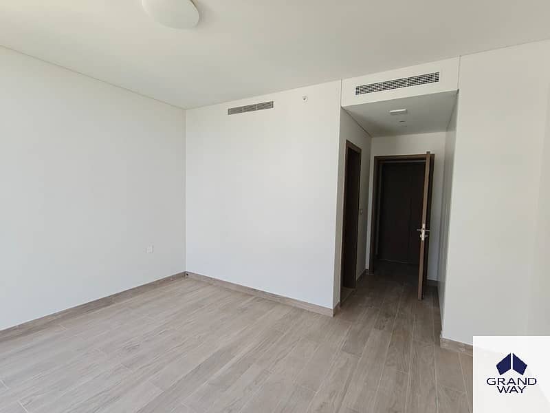 4 Full Golf View I Natural Daylight I Full Amenities — photo 4