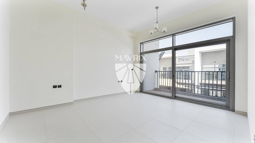 4 Image 4