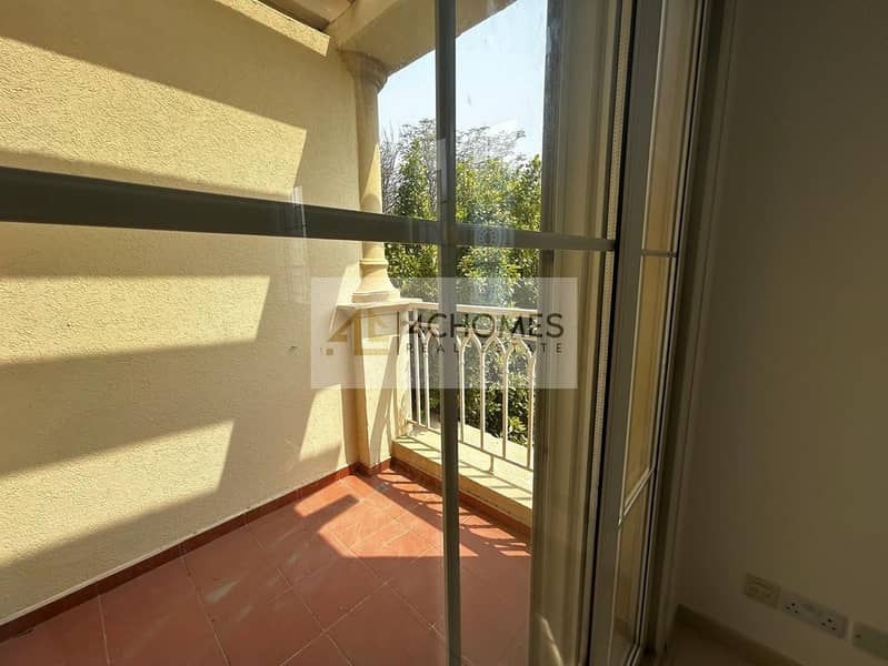 9 Image 9