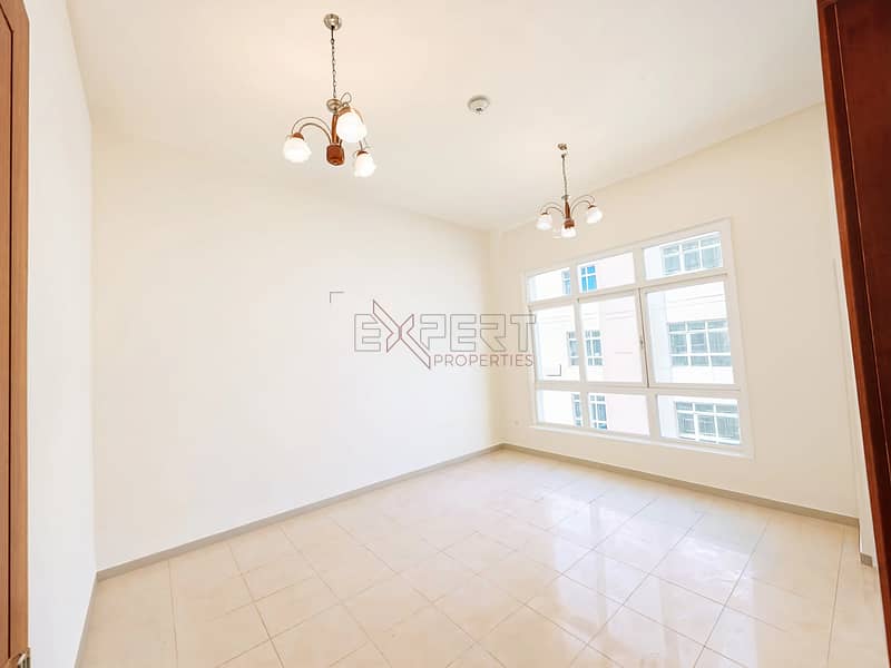 9 Image 9
