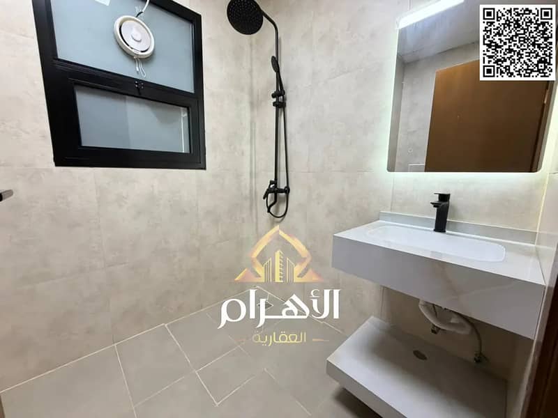 18 864461608-1066x800. webp