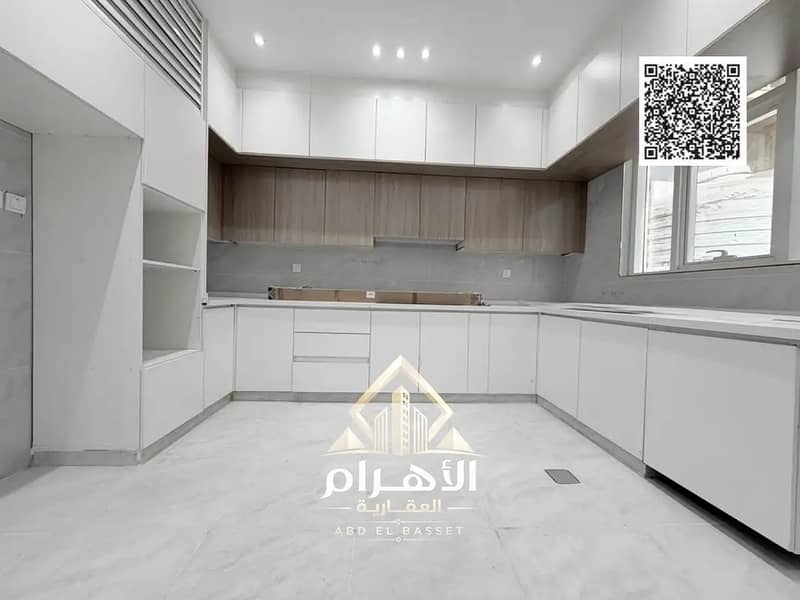 19 864416748-1066x800. webp