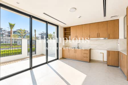 4 Slaapkamers Townhouse te Huur in The Valley by Emaar, Dubai - Rijwoning in The Valley by Emaar,Elora, 4 slaapkamers, 170000 AED - 16530455 4 Slaapkamers Townhouse te Huur in The Valley by Emaar, Dubai - Rijwoning in The Valley by Emaar,Elora, 4 slaapkamers, 170000 AED - 16530455