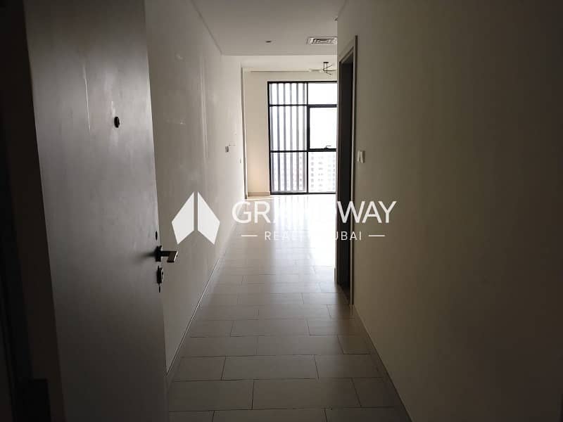 3 Bright Apartment | Spacious Layout | Best Deal — photo 3