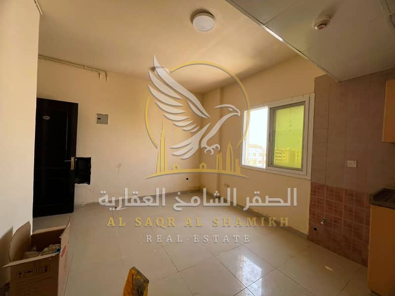 8 استوديو-للا-يجار-0-غرف-القليعة-الشارقة-صالة-vb-0001-09. jpg